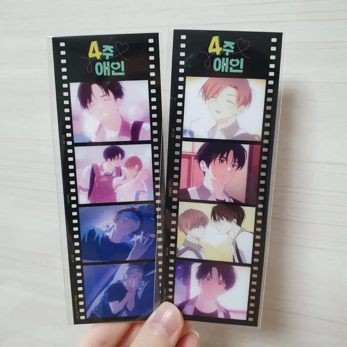 ANYPLUS 4Zuu Love Collaboration Cafe Film Bookmarks 2 types sealed bulk Sell at original price