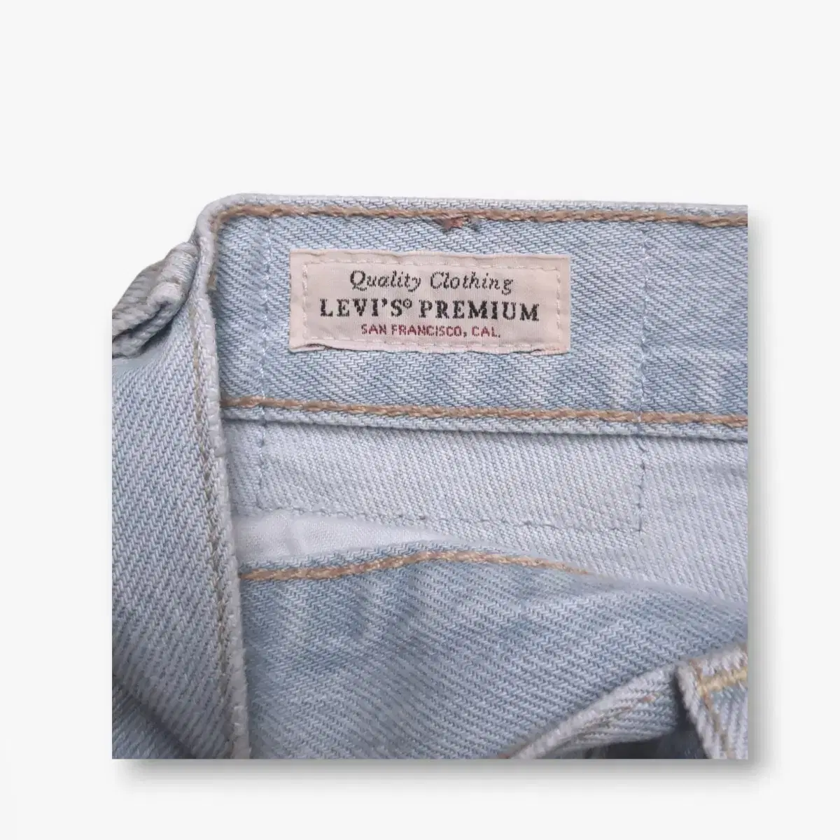 새제품 | LEVI'S 리바이스 버튼플라이 보이프렌드진