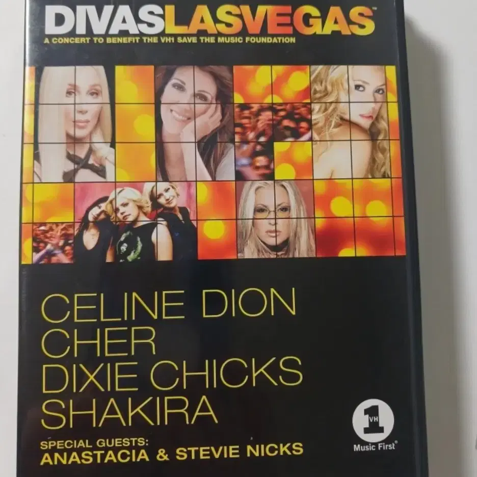 Divas Las Vegas DVD