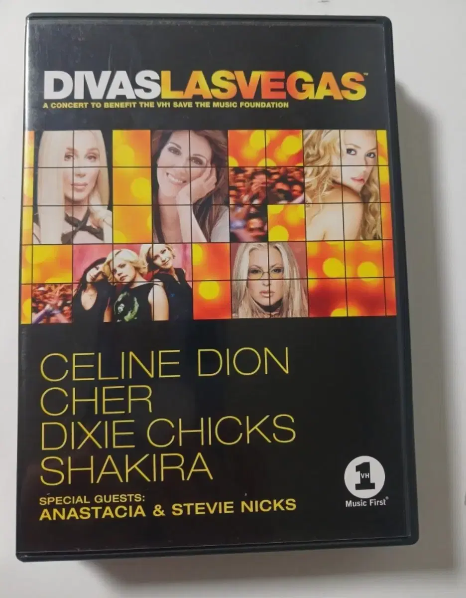 Divas Las Vegas DVD