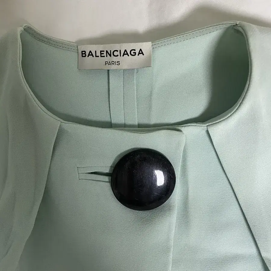 발렌시아가 balenciaga 반팔 반소매 블라우스 탑