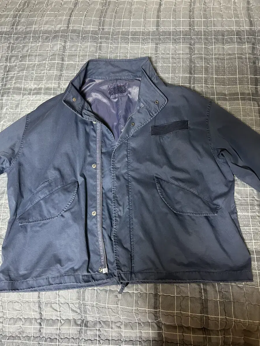 [FREE] Bees Dey Suit Jacket