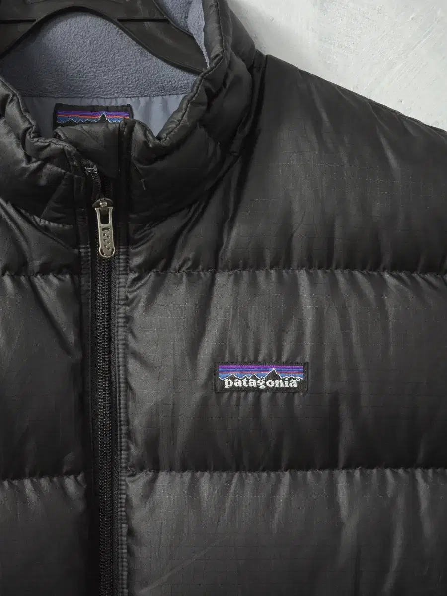 Patagonia Puffer Vest Size M