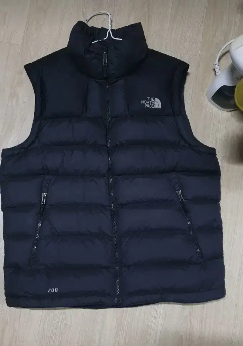 [M] The North Face Padded Vest