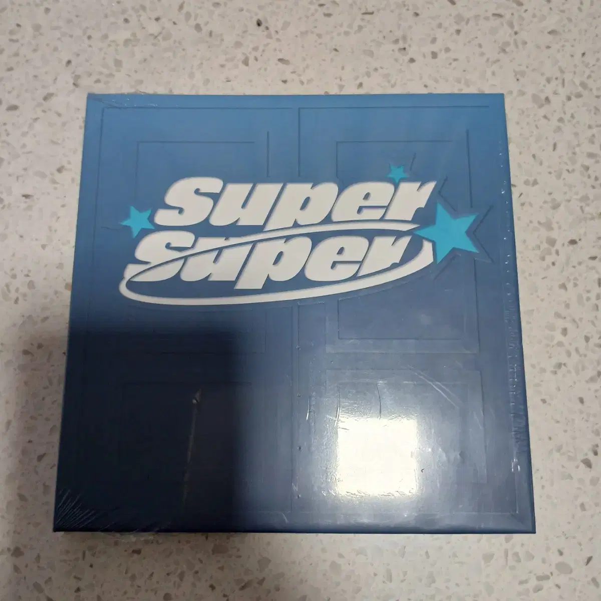 Yungtak Super Super Mini album sells