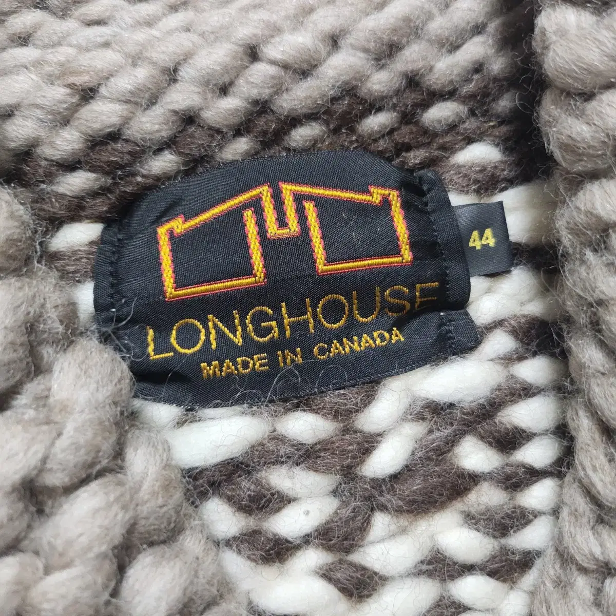 LONGHOUSE 롱하우스 캐나다 코위찬 44