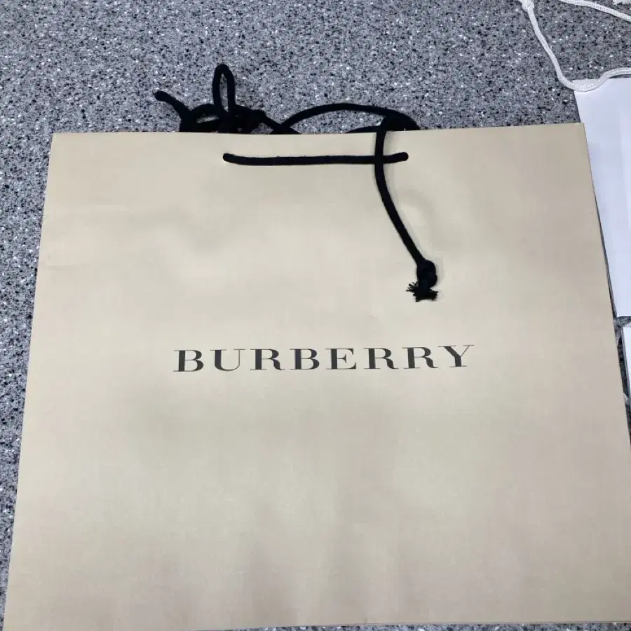 버버리 burberry 쇼핑백 7장