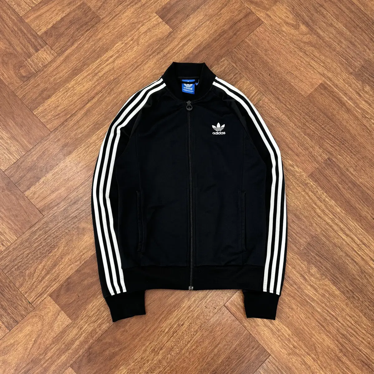 90 Adidas Superstar Black Track Top Jersey