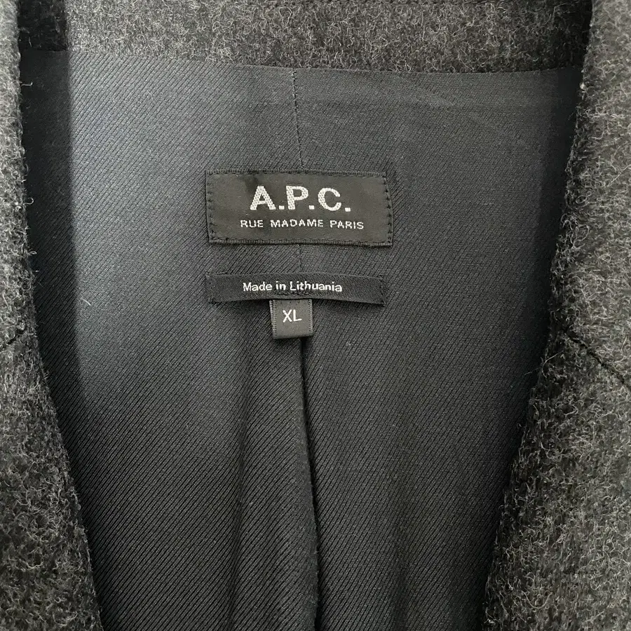 a.p.c 아페쎄 멜튼원단 베이직코트