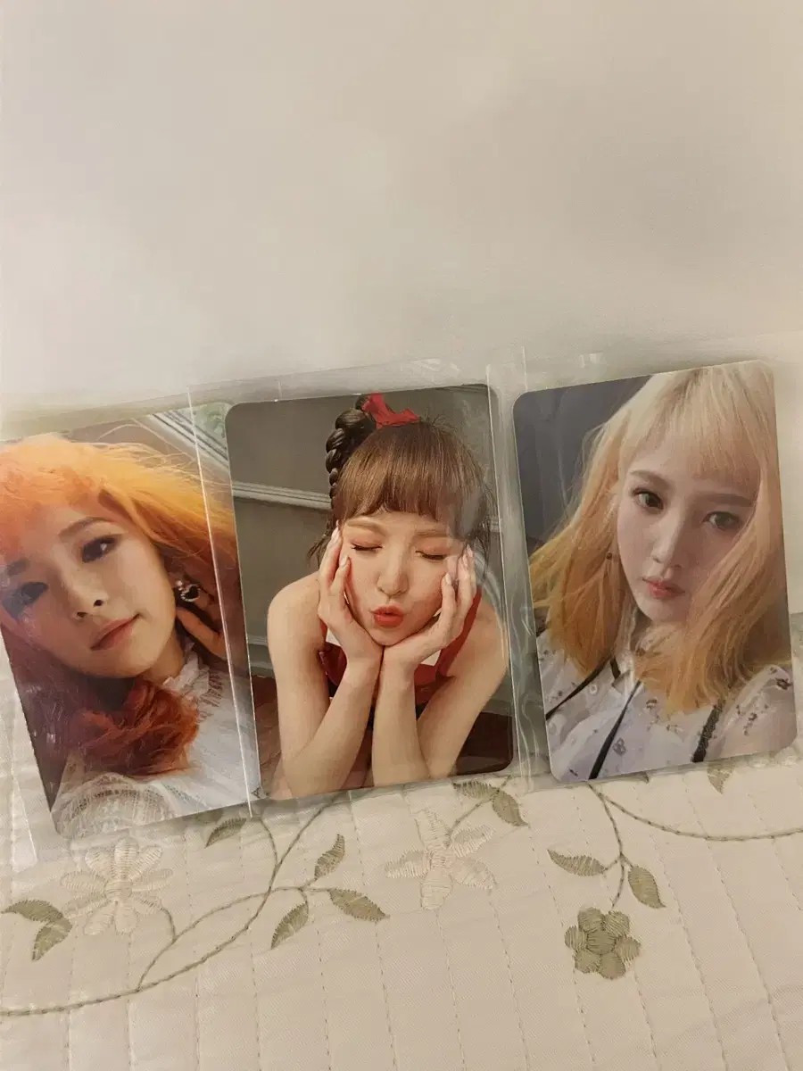 Red Velvet Russian Roulette Photo Card bulk (seulgi wendy jo