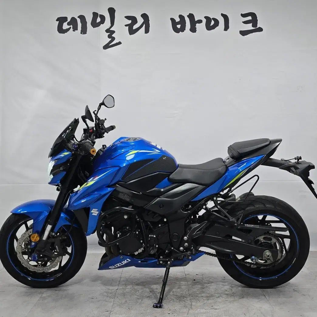 부산 19년식 스즈키 gsx-s750 블루 부산창원김해양산울산대구천안서울