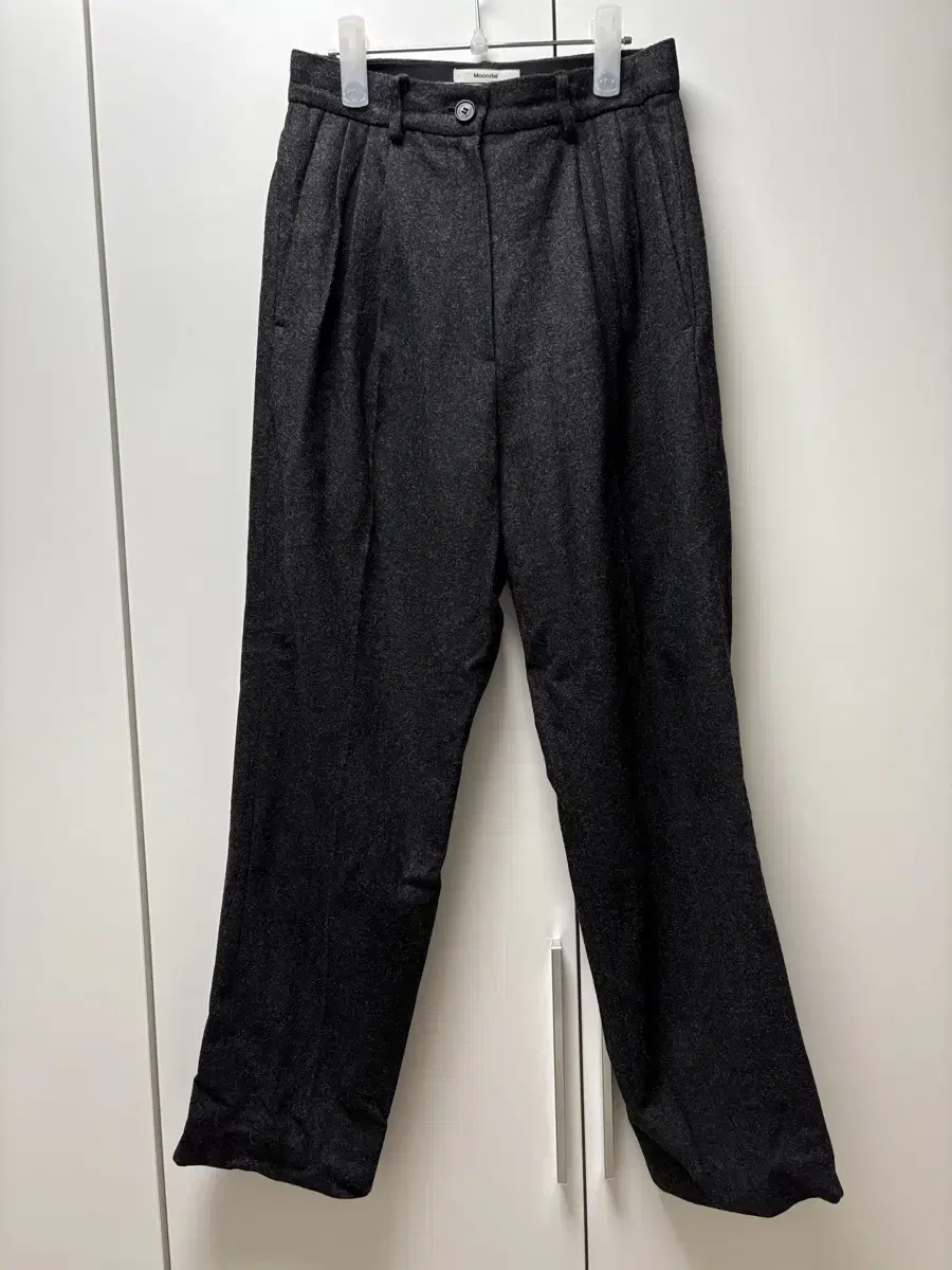 문달 울 슬랙스 wool slacks