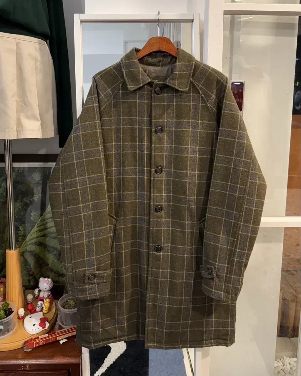 Harris Tweed 100% PURE NEW WOOL coat