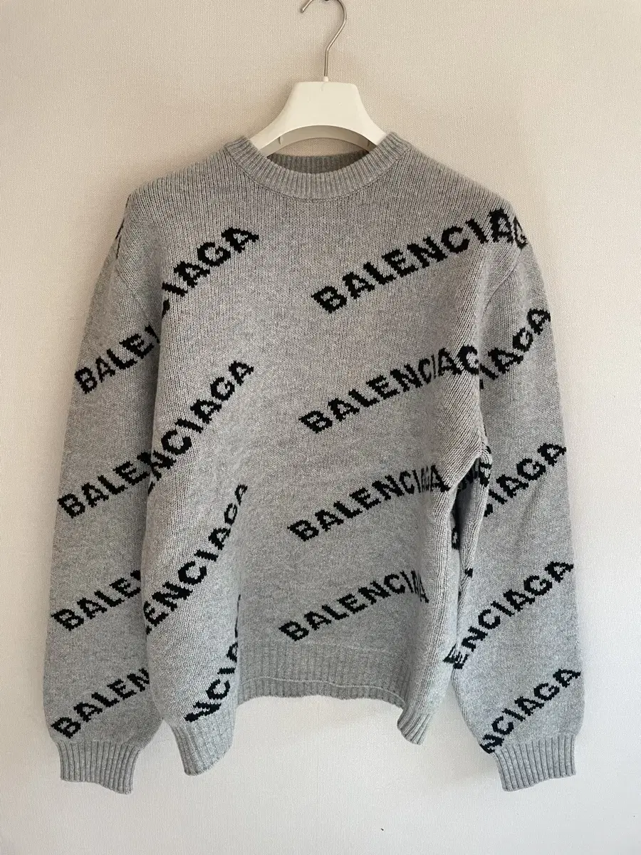 Balenciaga All-over logo sweater L