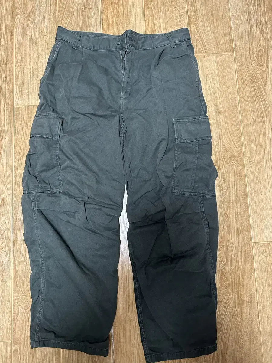 Calhart WIP Cole Cargo Pants