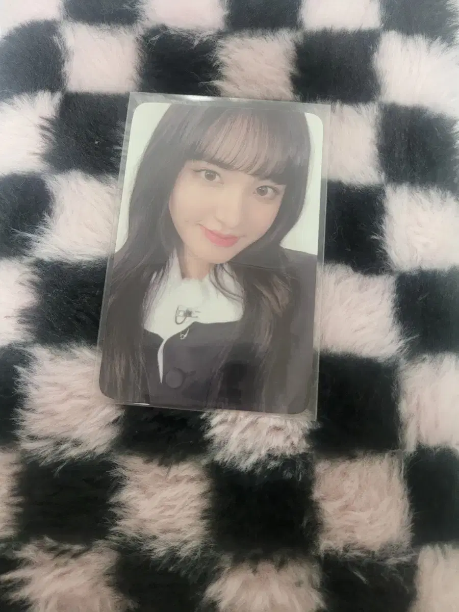 ive i.m ktwon4u liz photocard wts