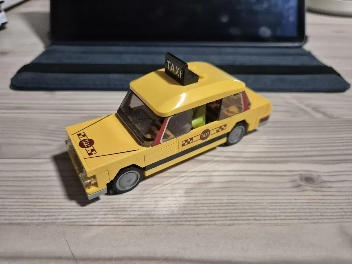 New LEGO 76057 New York Taxi for sale