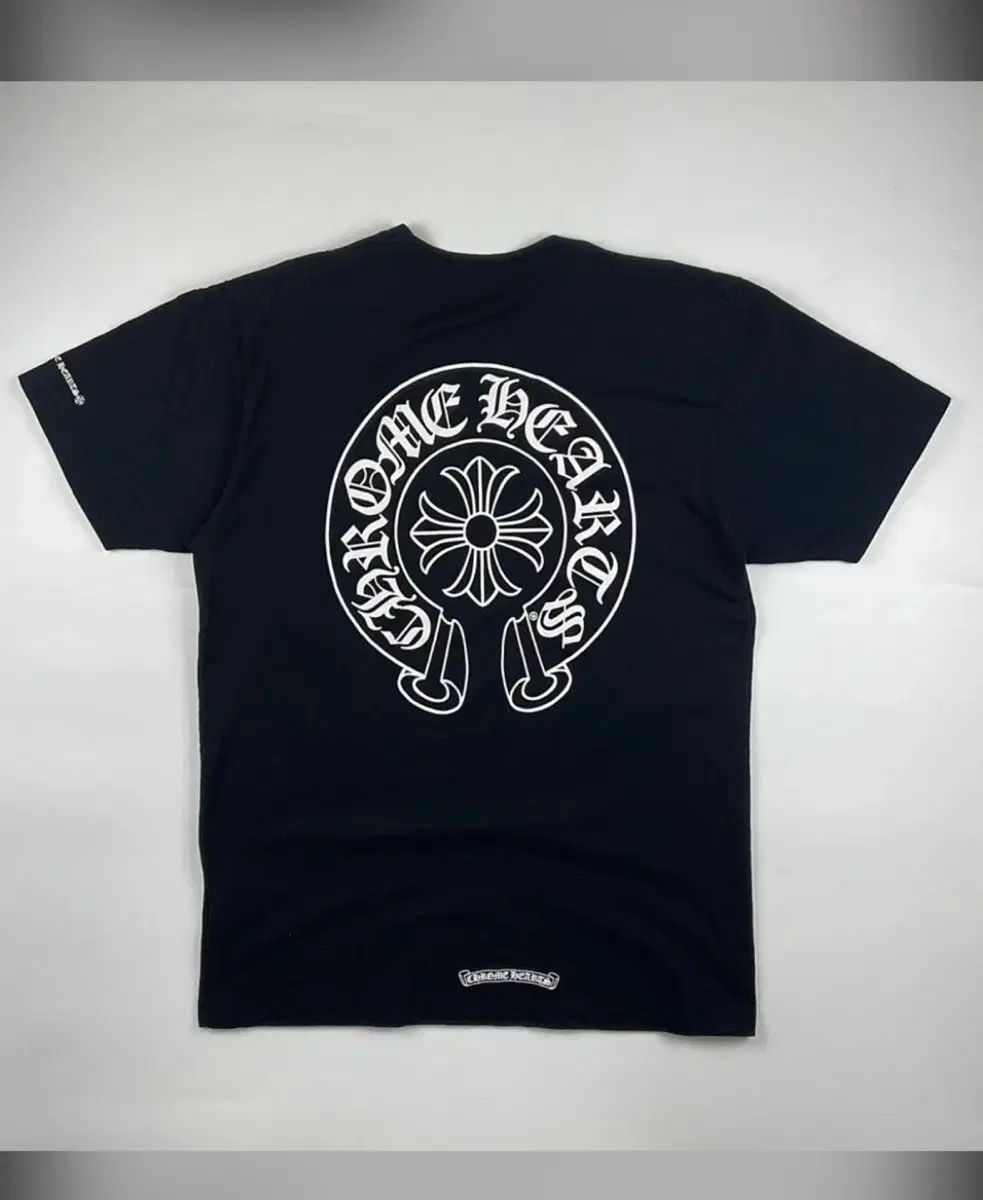 Chrome Hearts Horseshoe Logo Pocket T-Shirt Black.