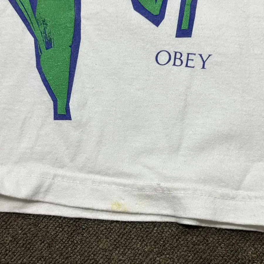 OBEY 오베이 반팔티