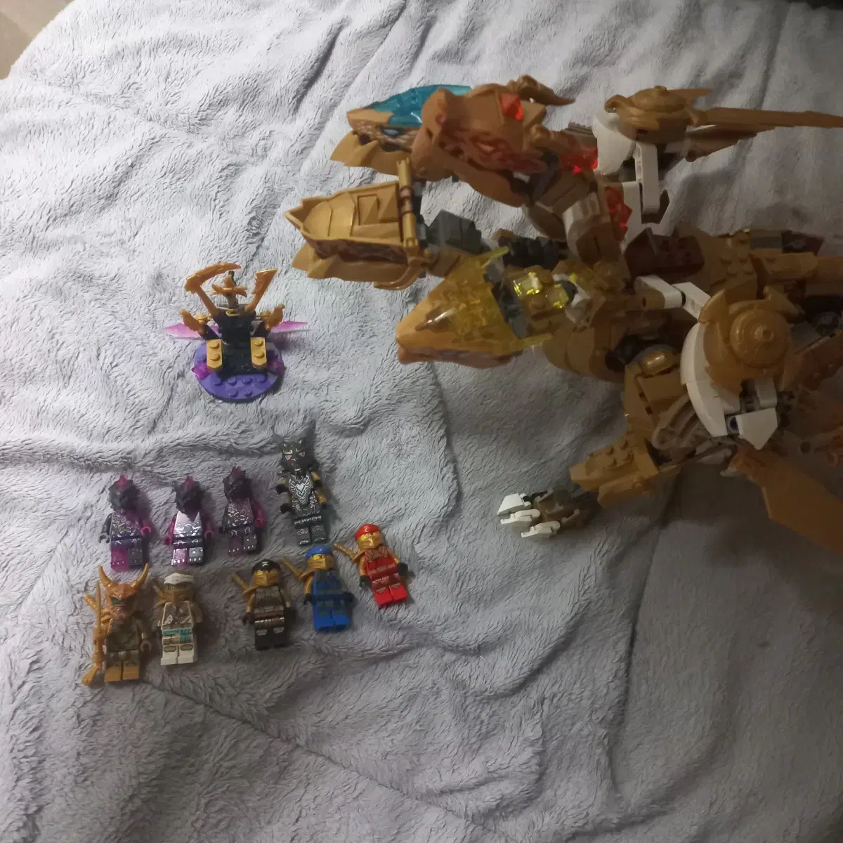 LEGO NINJAGO Dark of krystal Golden Ultra Dragon 71774