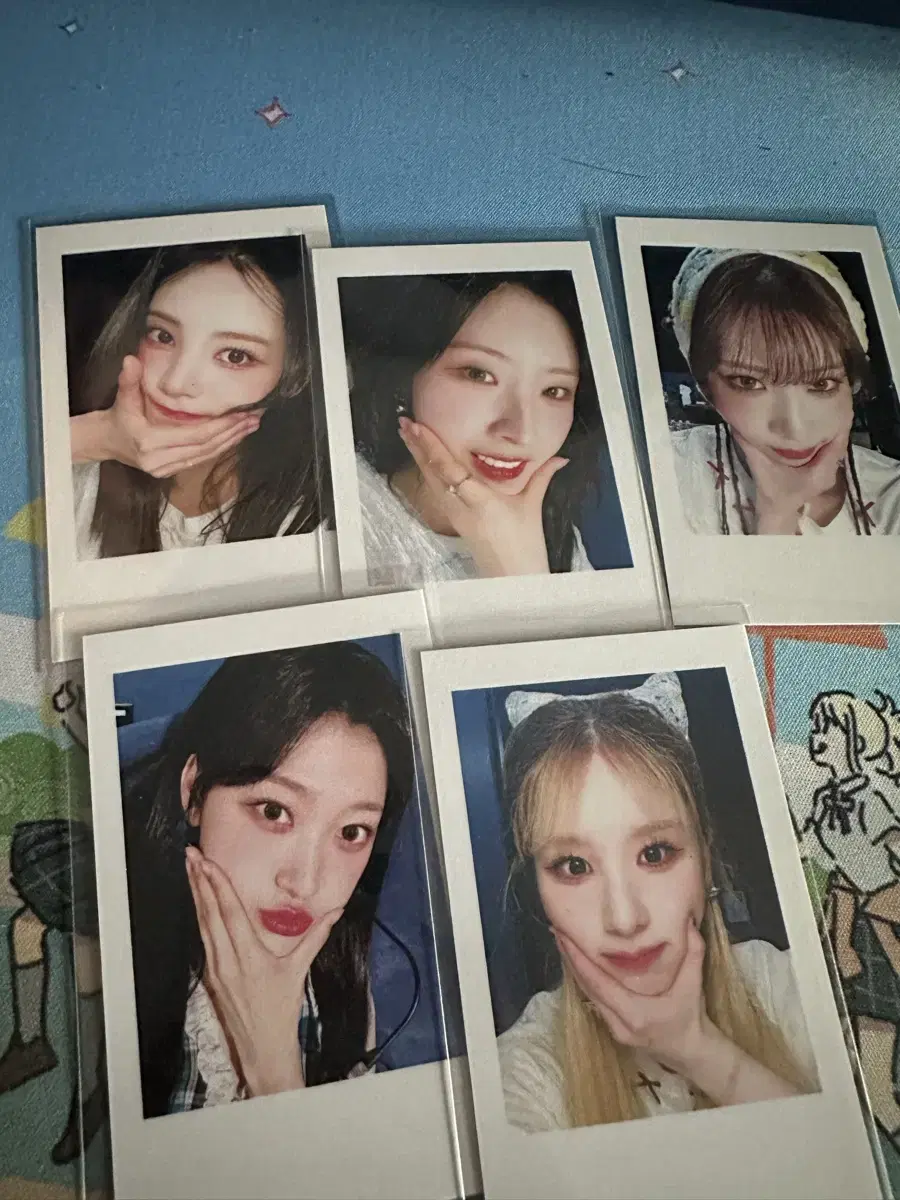 Artemis with muu unreleased photocard