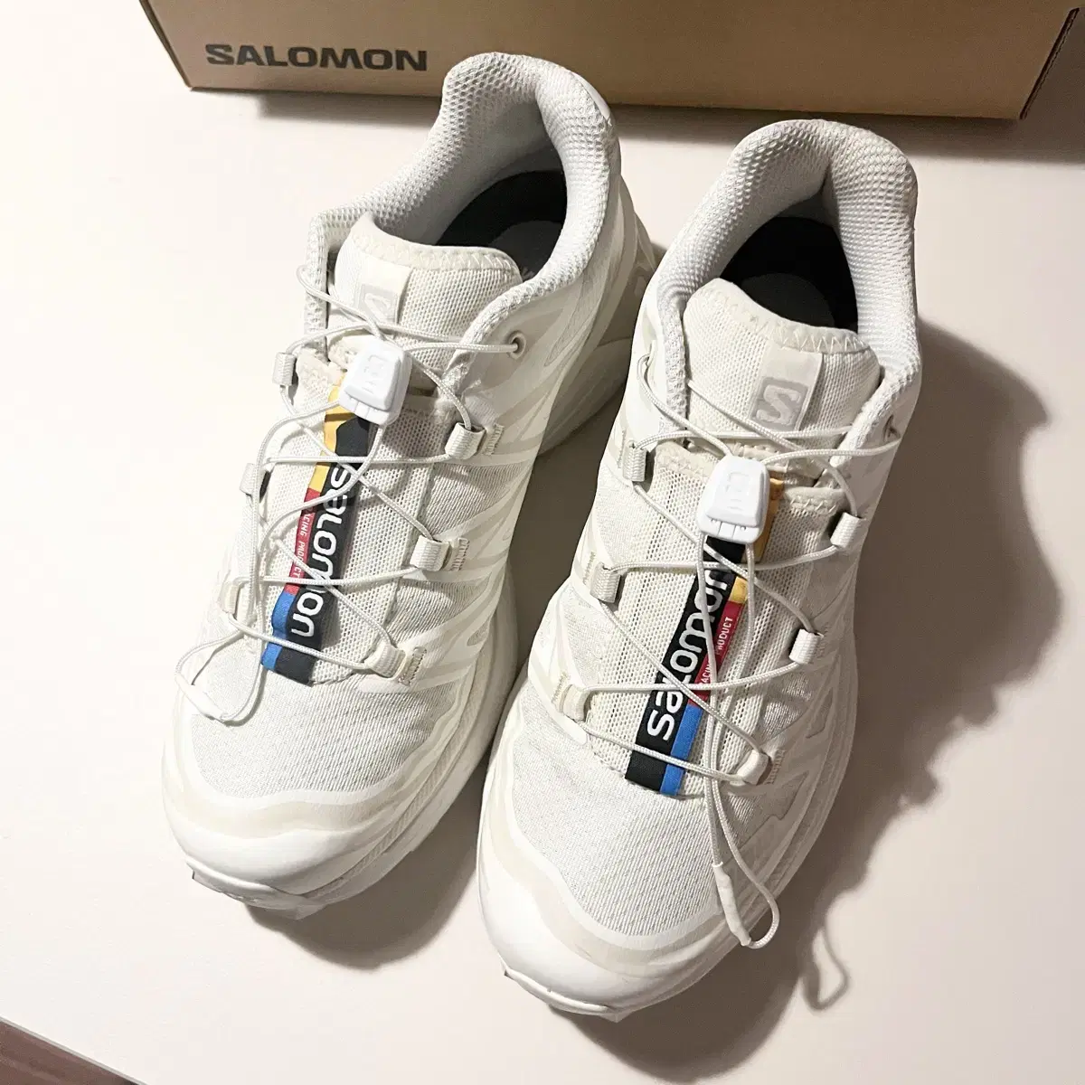 살로몬 xt-6 바닐라아이스 아몬드밀크 230 salomon