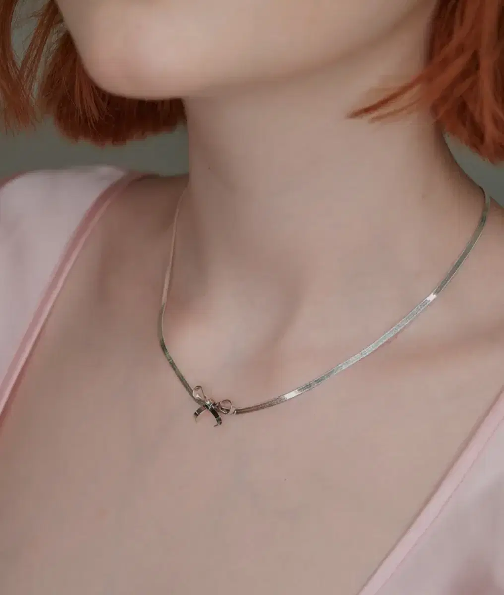 baebae(배배) Rena Bow Necklace 리본 목걸이