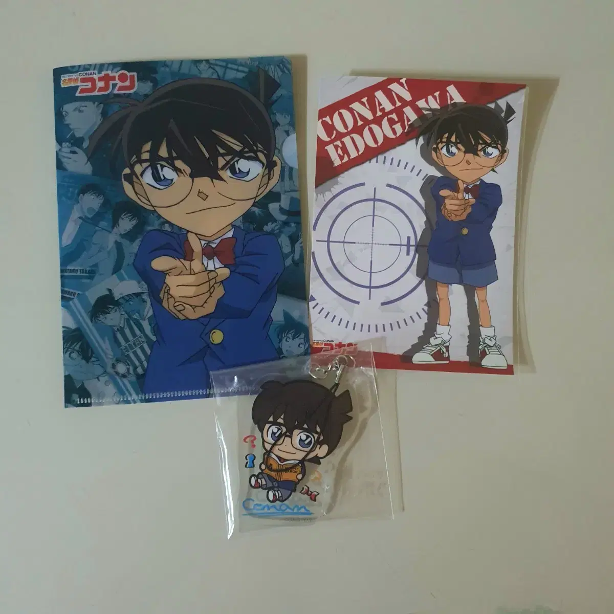 Detective Conan Merchandise acrylic keyring / Files / Postcards