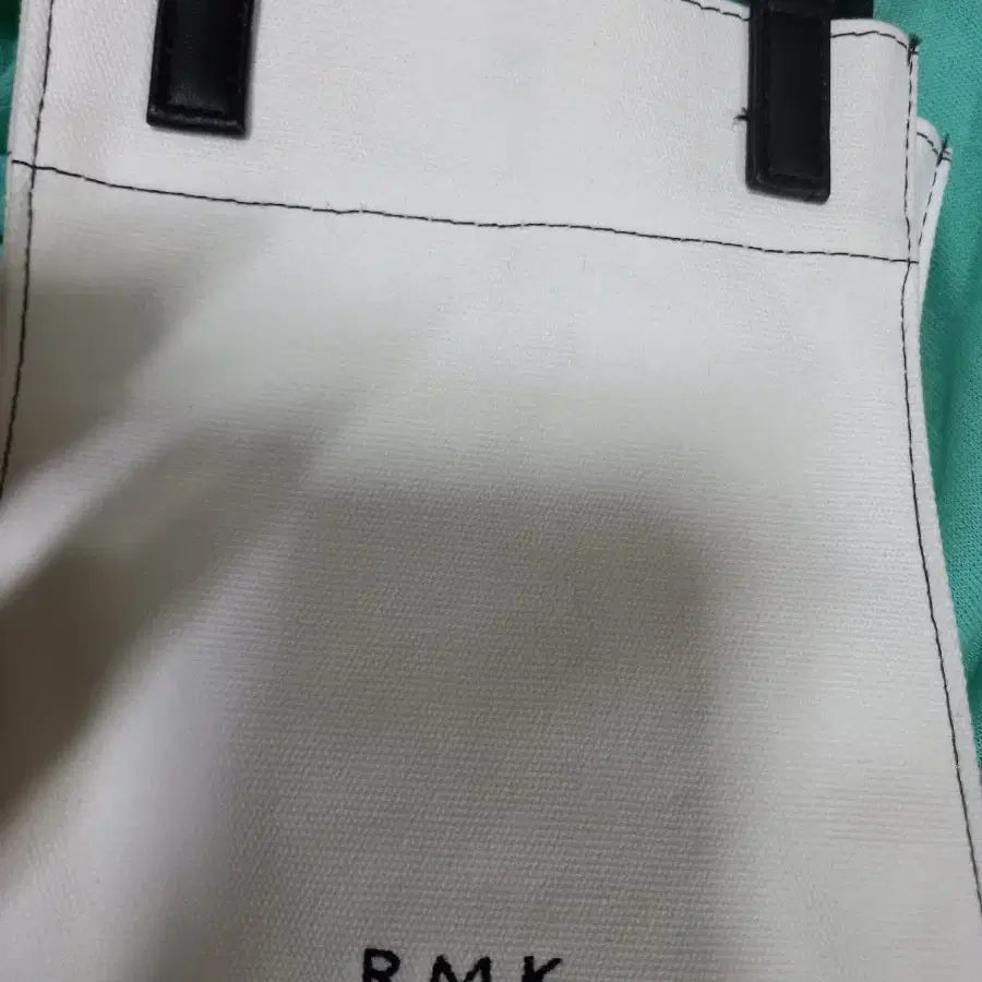 RMK 루스 파우더  Rmk 토드백  백화점 최신제조일