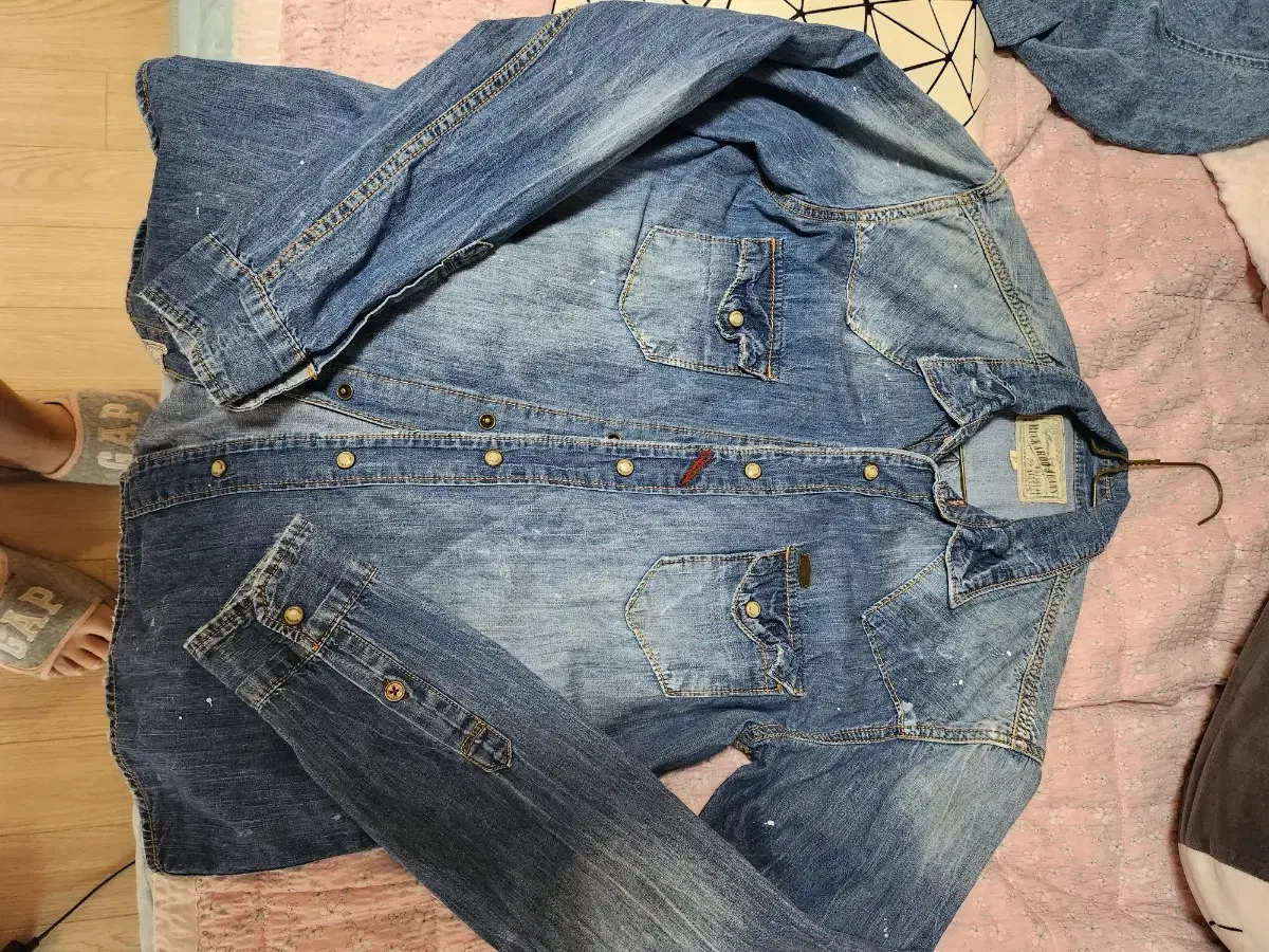 Burger LEW Jeans Vintage Shirt