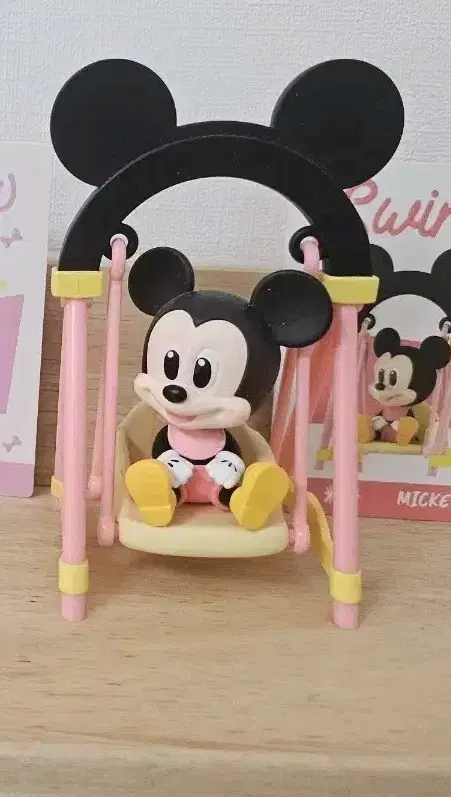 Pop Mart Disney Swing - Mickey