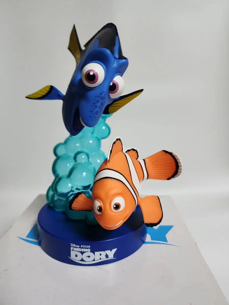 Sell Finding Dory Premium Figures unsealed.