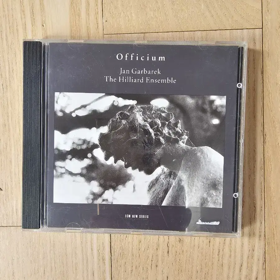 얀 가바렉 힐리어드 앙상블 - Officium