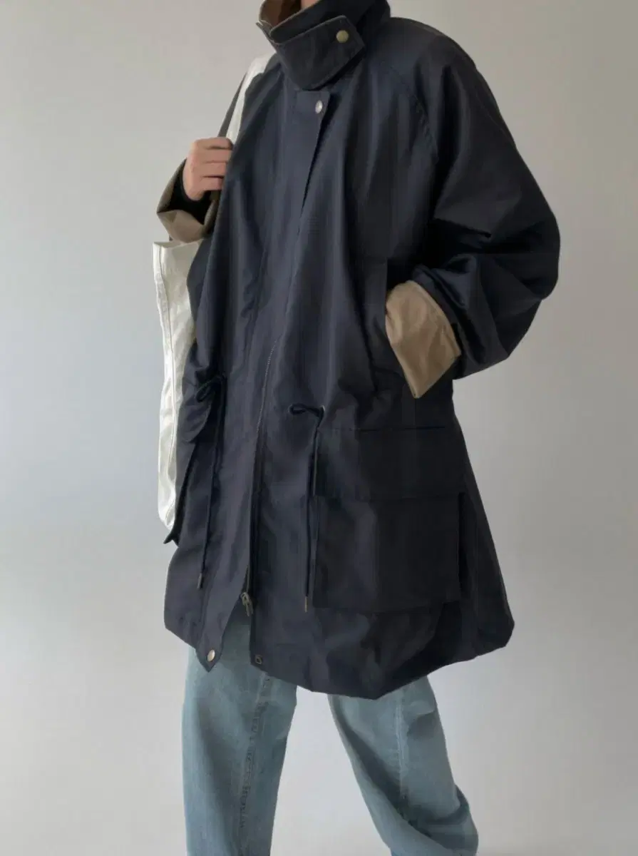 Navy-colored parka New product