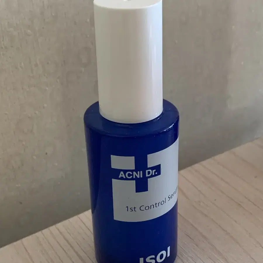 아이소이 아크니 닥터 퍼스트 컨트롤 세럼 40ml