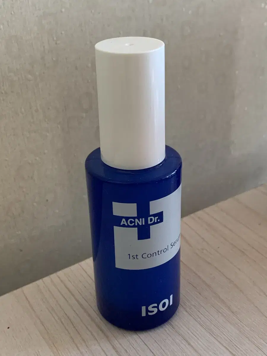 아이소이 아크니 닥터 퍼스트 컨트롤 세럼 40ml