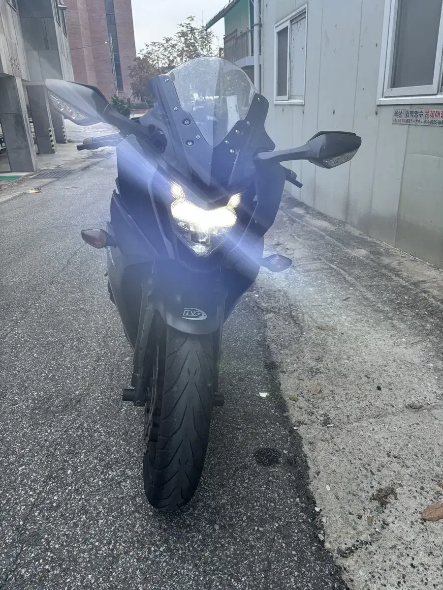 cbr650F 17년식 abs 팝니다