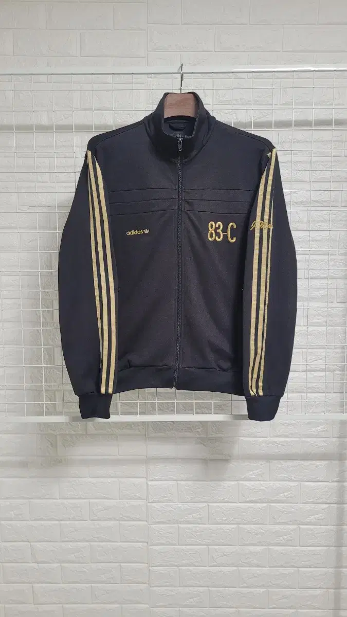 [M]adidasVintage BlackXGold Logo Black Beckenbauer83-C Track Top Jersey M