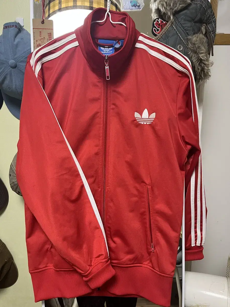 adidas Firebird Jersey Track Jacket Red 95 (L)