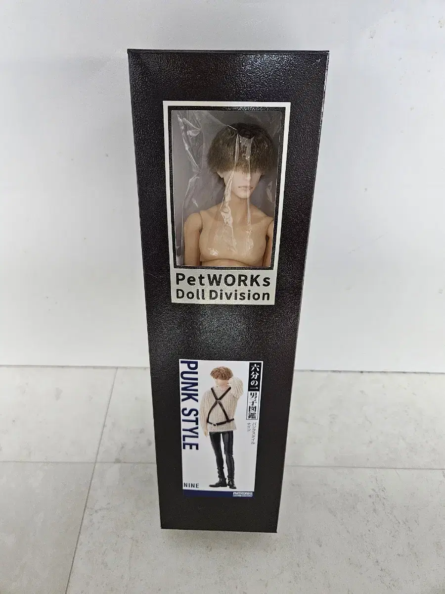 남자도감 Petworks NINE punk style 인형 판매합니다.