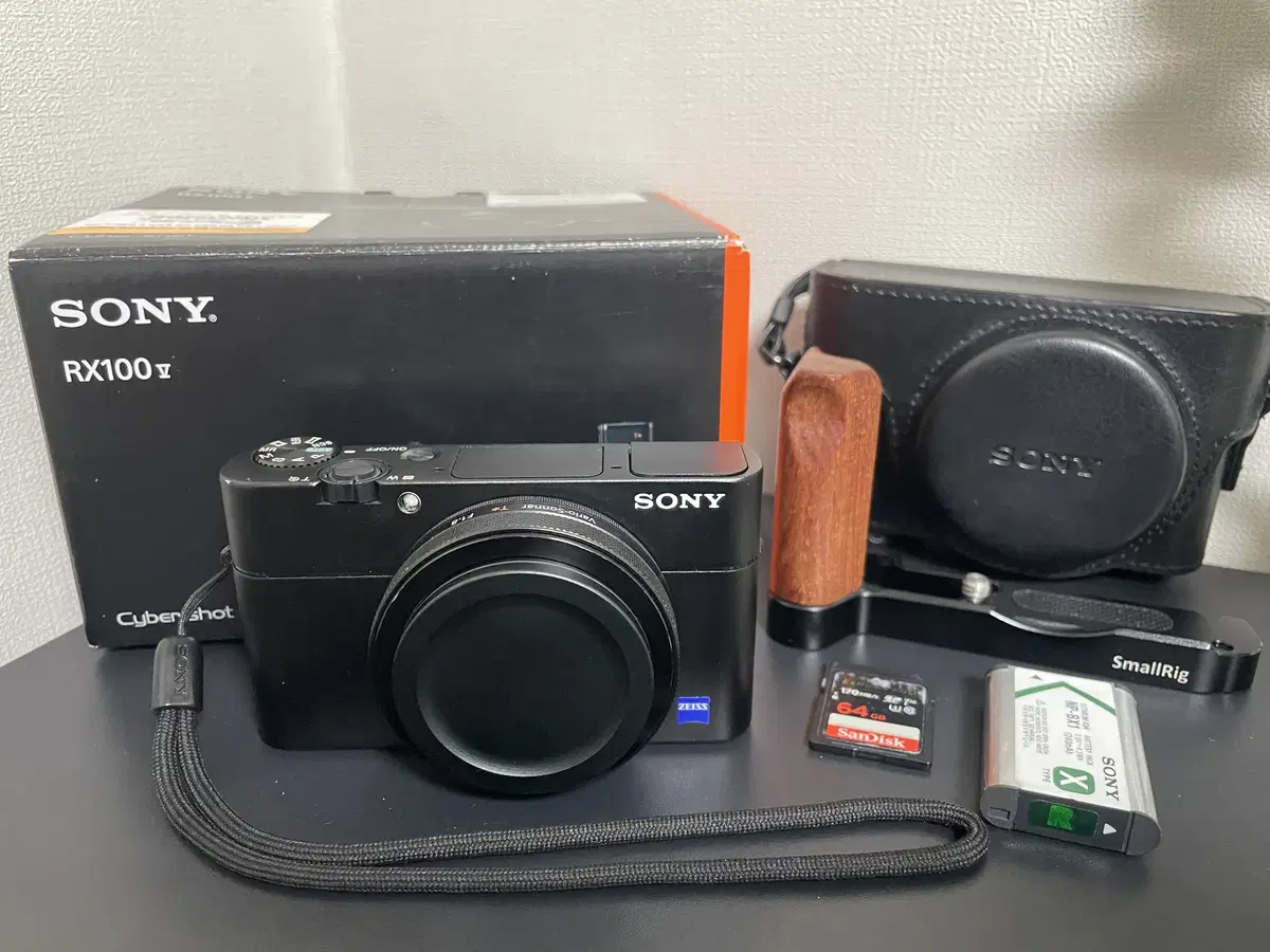 Sony RX100M5A