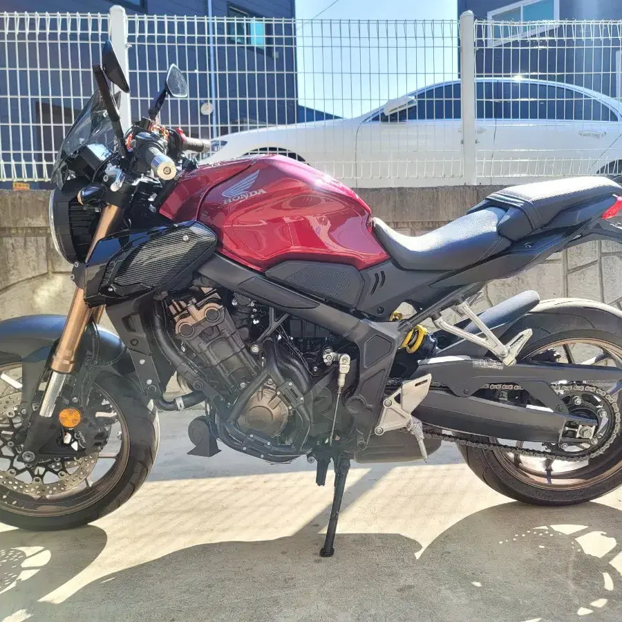 20년식 혼다 CB 650R 레드 판매