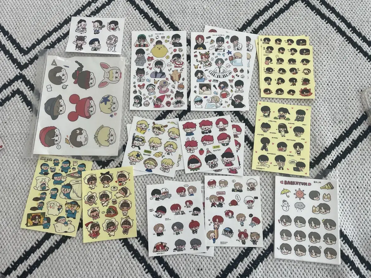 Bulk Priority) exo baekhyun unofficial goods Stickers