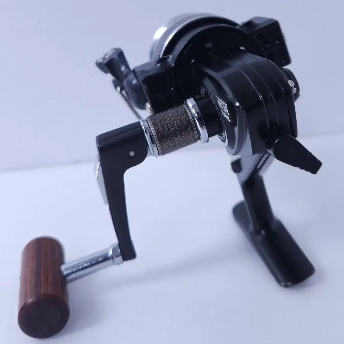 료비 스피닝릴 SR700 RYOBi spinning reel