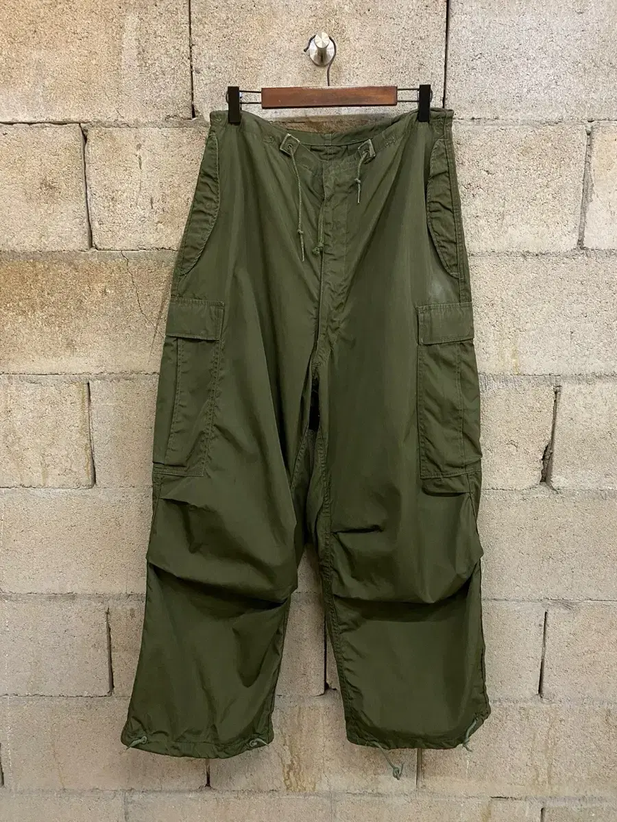 [32] U.S Army M-51 Shell Pants