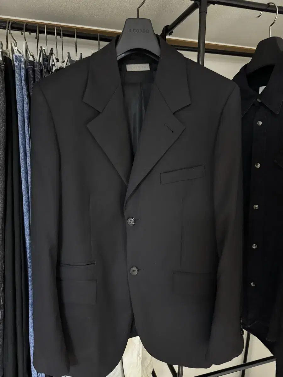 Tony Weck cignature Black blazer sell S