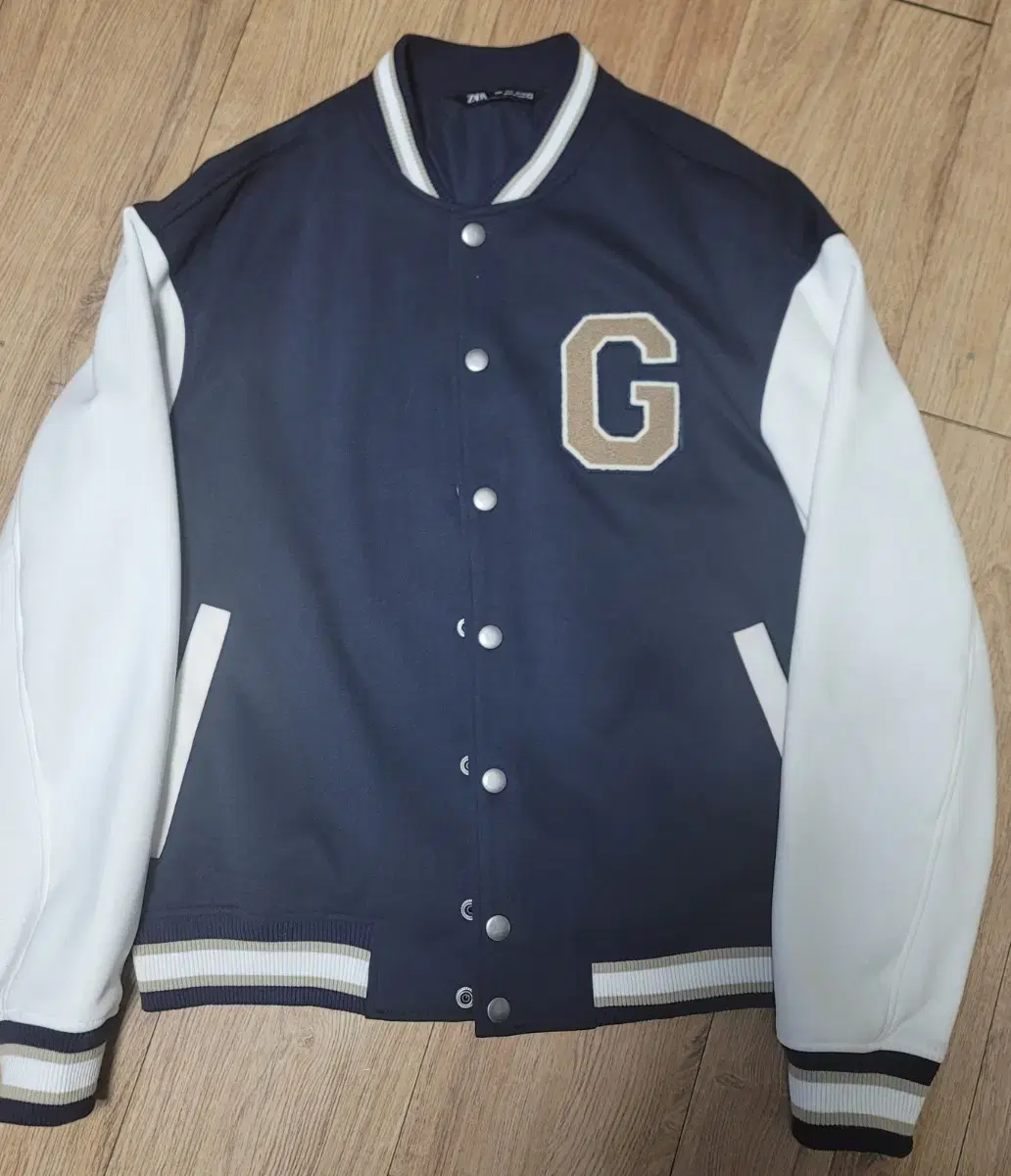 Zara Zara Varsity Jacket L 100-105
