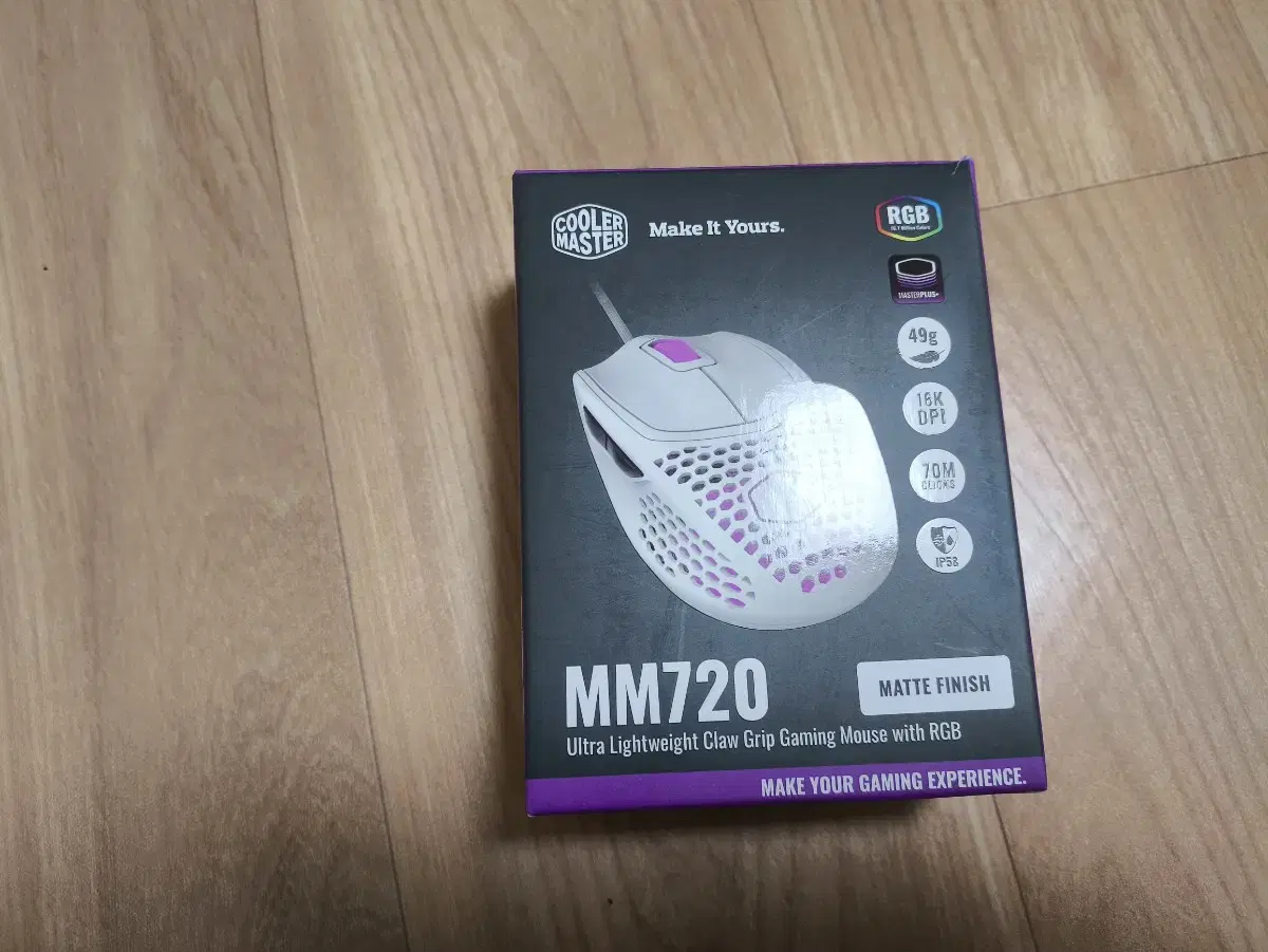 쿨러마스터 mm720