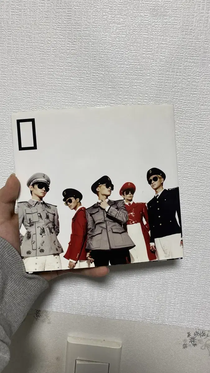 Shinee Everybody Off Sale album (Used)