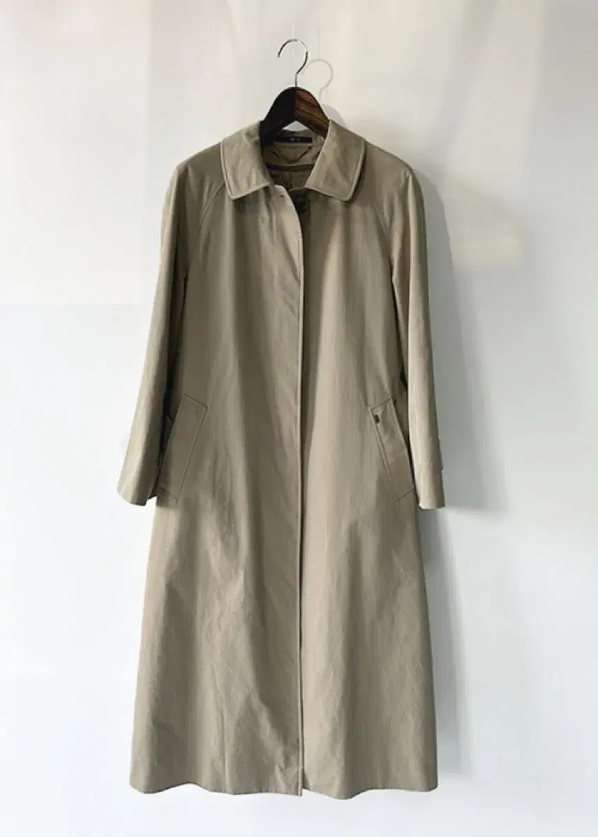 [91] DAKS Daks Trench Coat [Class A no tears/with lining]